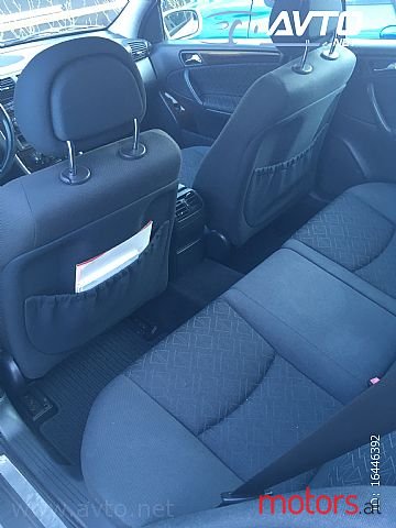 2001' Mercedes-Benz C-Class photo #4