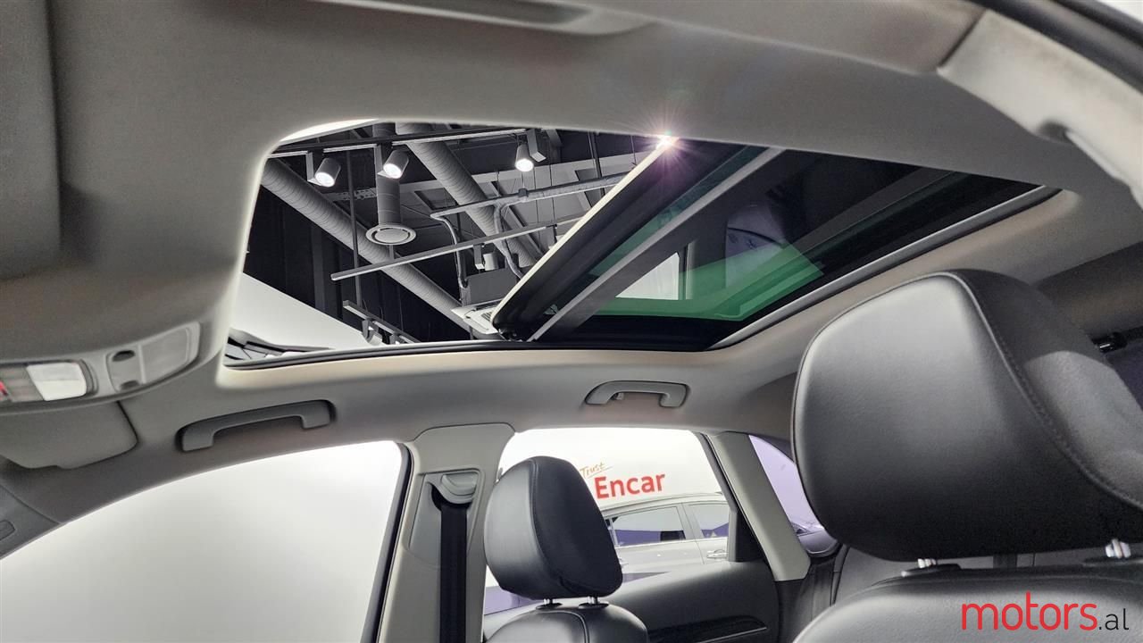 2015' Audi Q3 photo #5