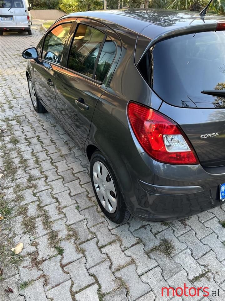 2011' Opel Corsa photo #6