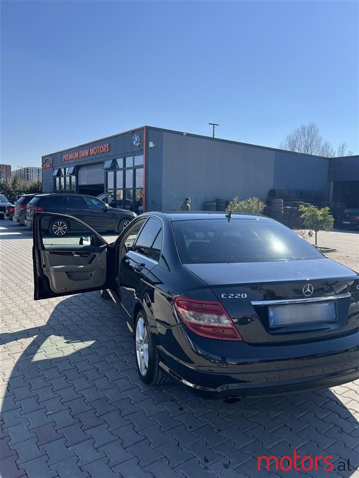 2008' Mercedes-Benz C 220 photo #6