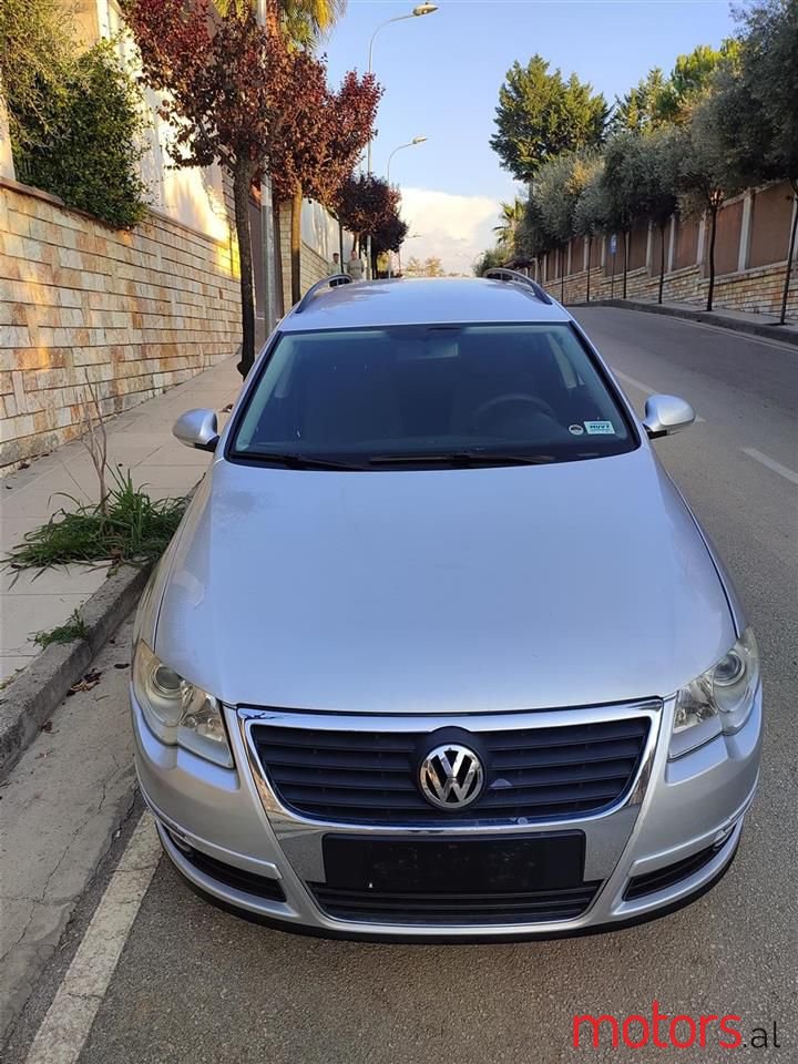 2007' Volkswagen Passat photo #1