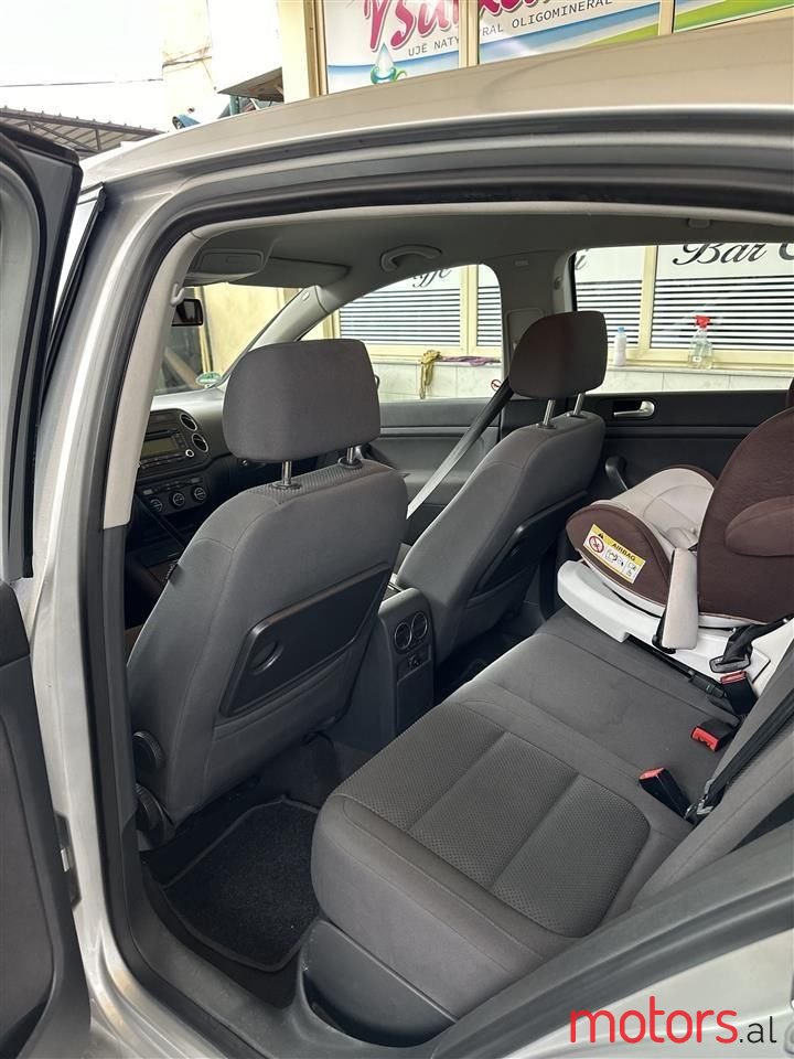 2006' Volkswagen Golf Plus photo #2