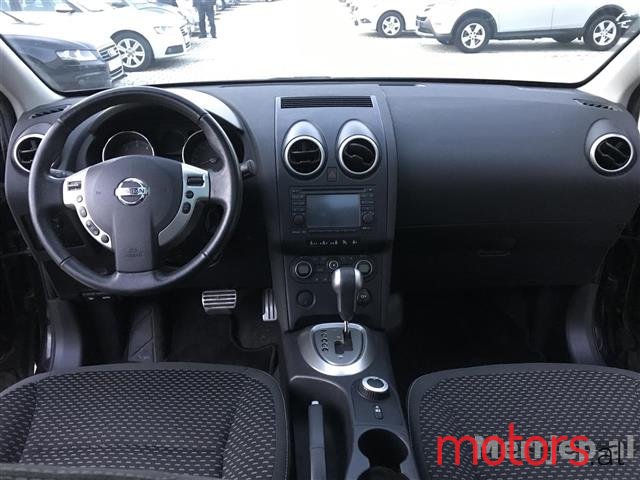2009' Nissan Qashqai+2 photo #5
