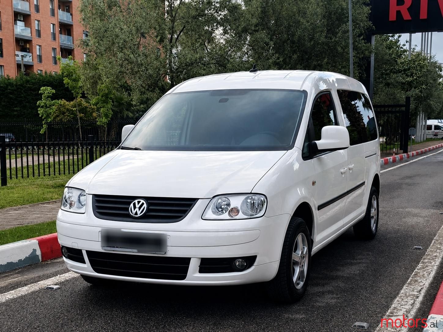 2010' Volkswagen Caddy photo #3