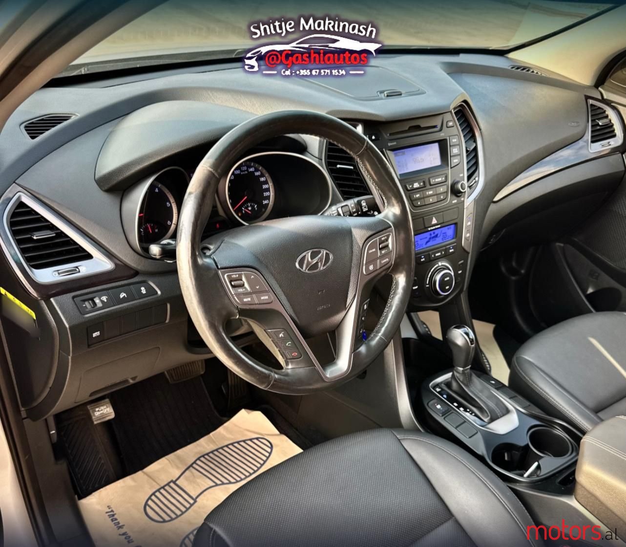 2014' Hyundai Santa Fe photo #2