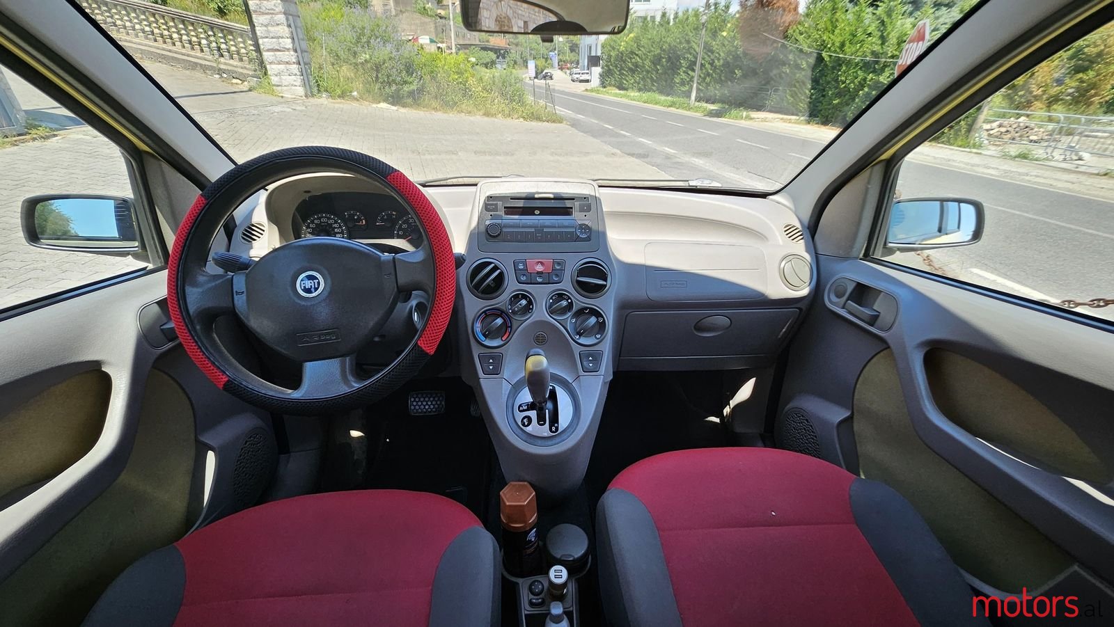 2005' Fiat Panda photo #5