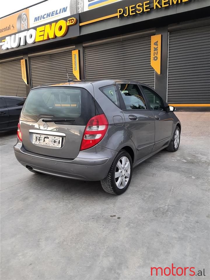 2007' Mercedes-Benz A 180 photo #4