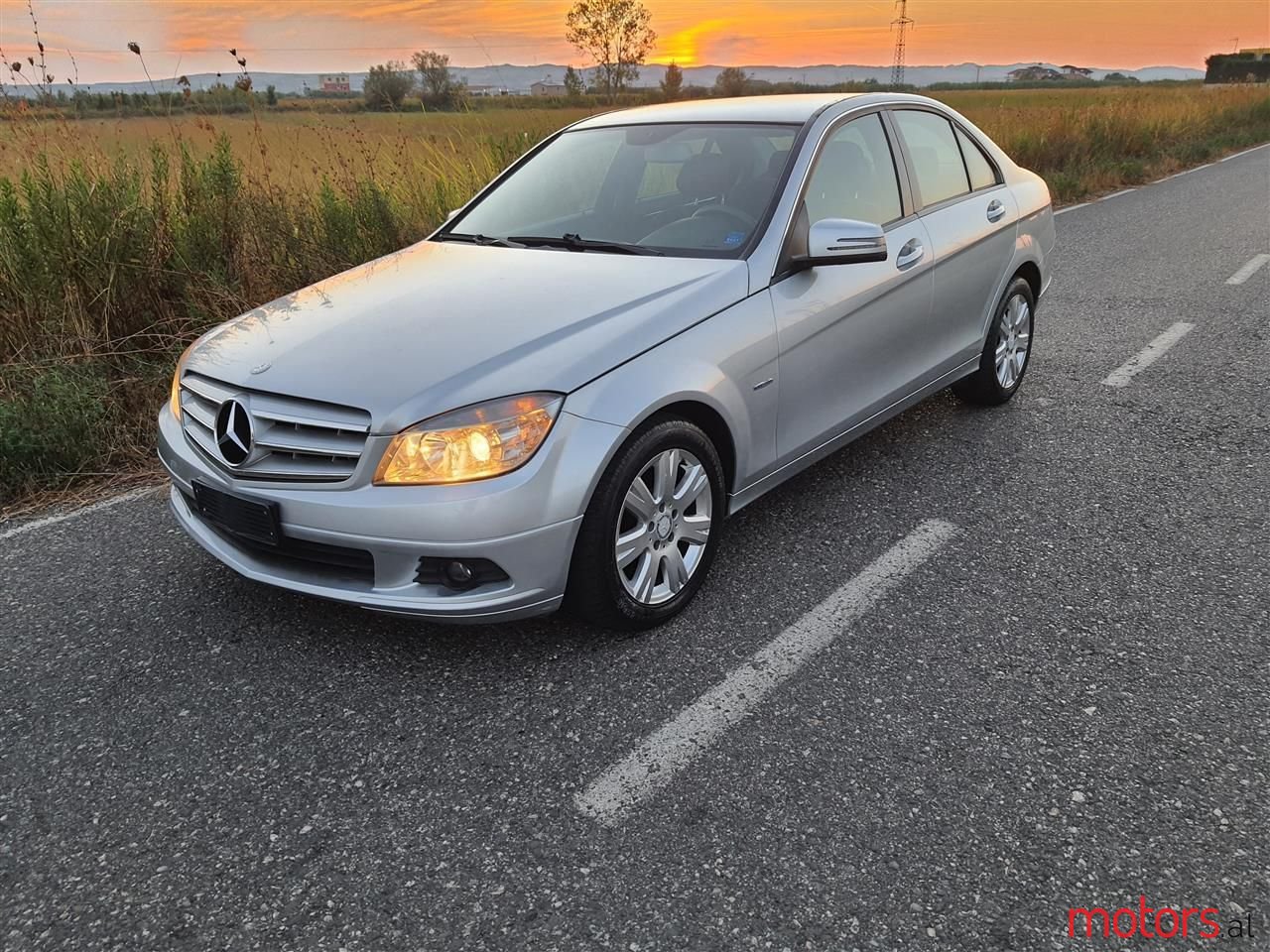 2010' Mercedes-Benz C 200 photo #1
