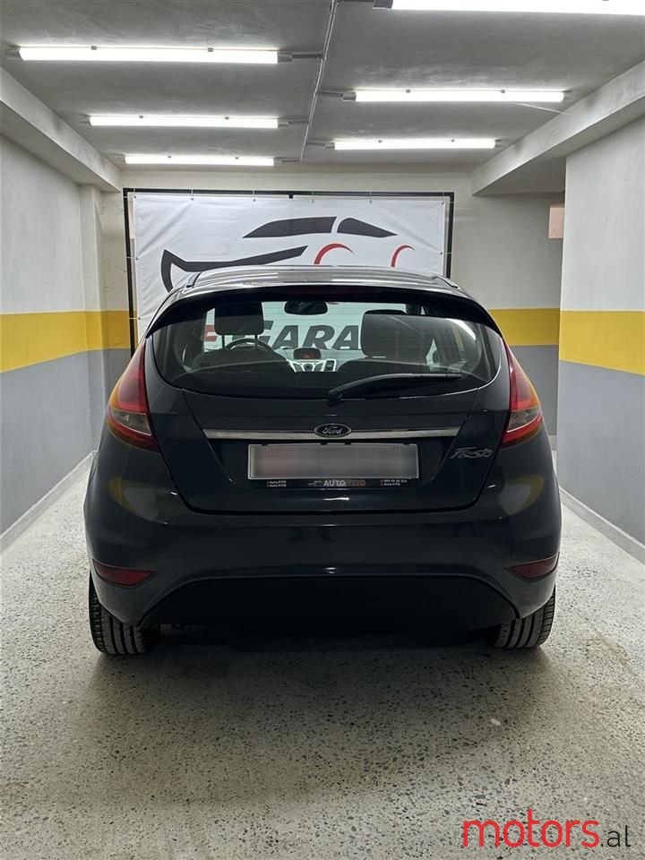 2009' Ford Fiesta photo #5