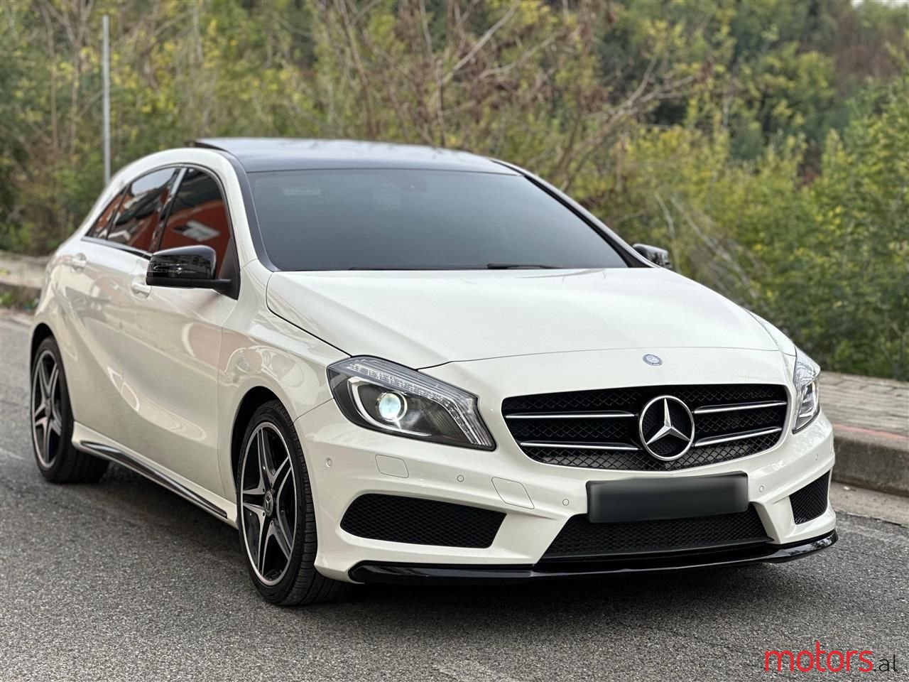 2015' Mercedes-Benz A 200 photo #5