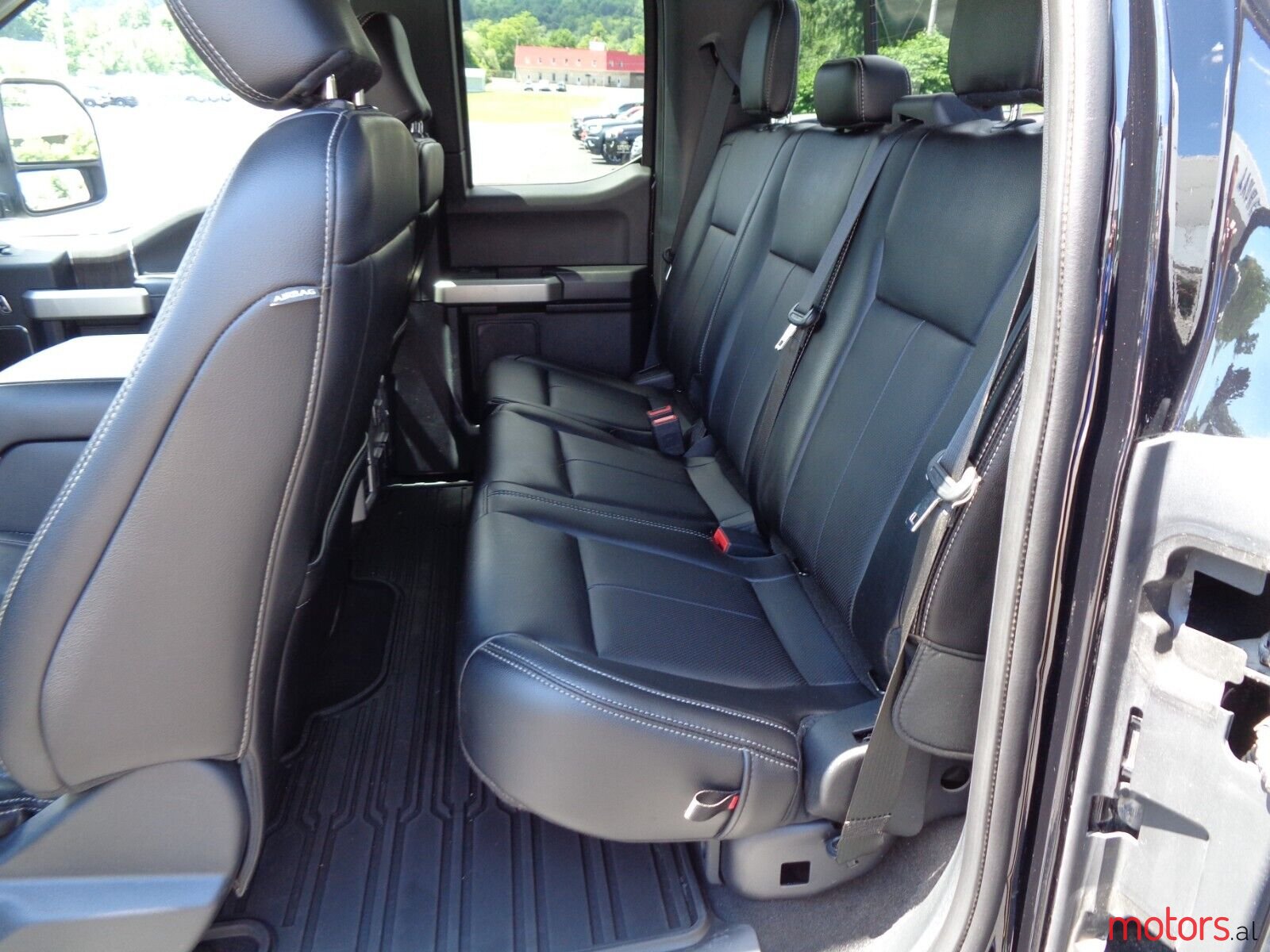 2020' Chevrolet Silverado 1500 photo #4