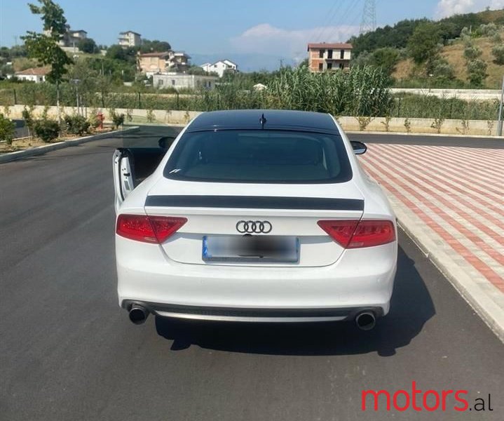 2012' Audi A7 photo #5