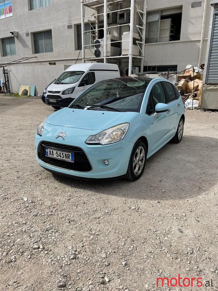 2011' Citroen C3 photo #3