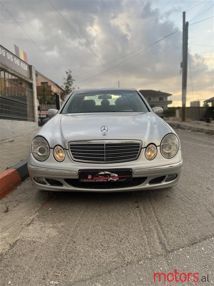 2006' Mercedes-Benz E 200 photo #4
