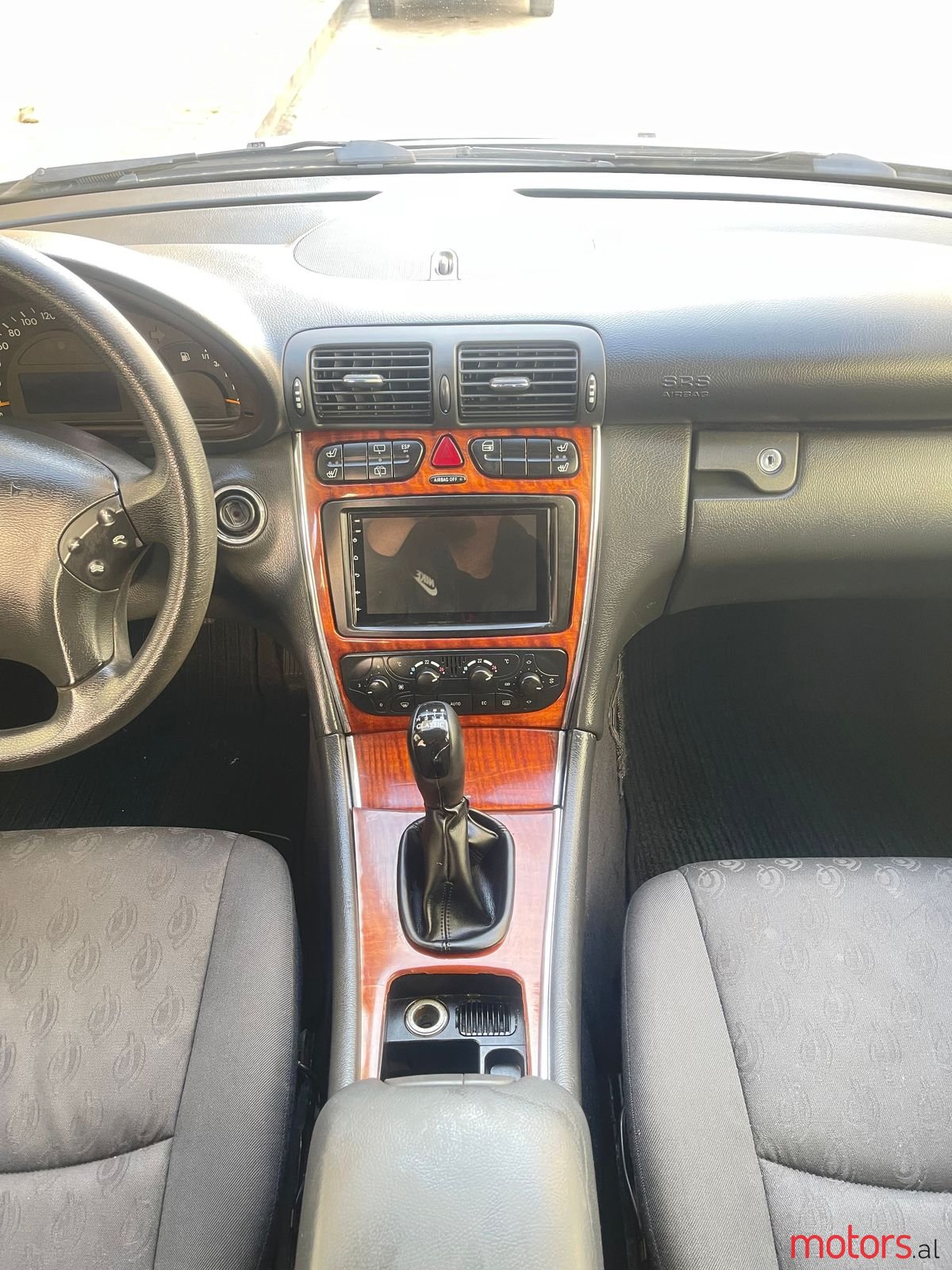 2003' Mercedes-Benz C 200 photo #2