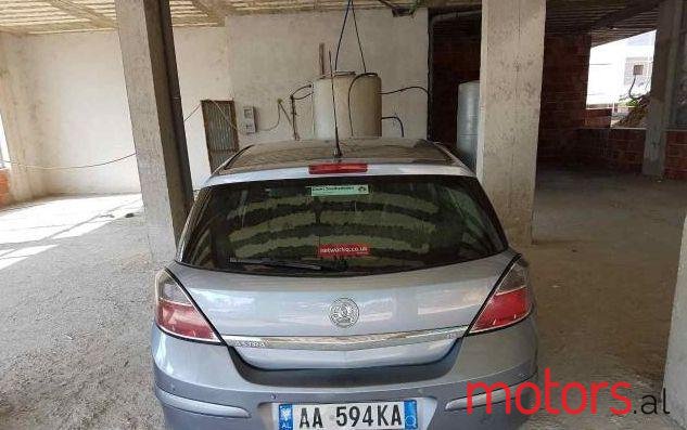 2009' Opel Astra photo #2