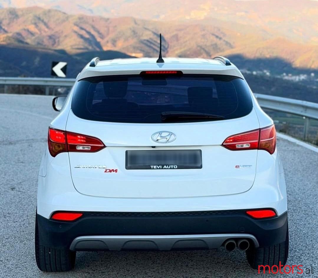 2014' Hyundai Santa Fe photo #3