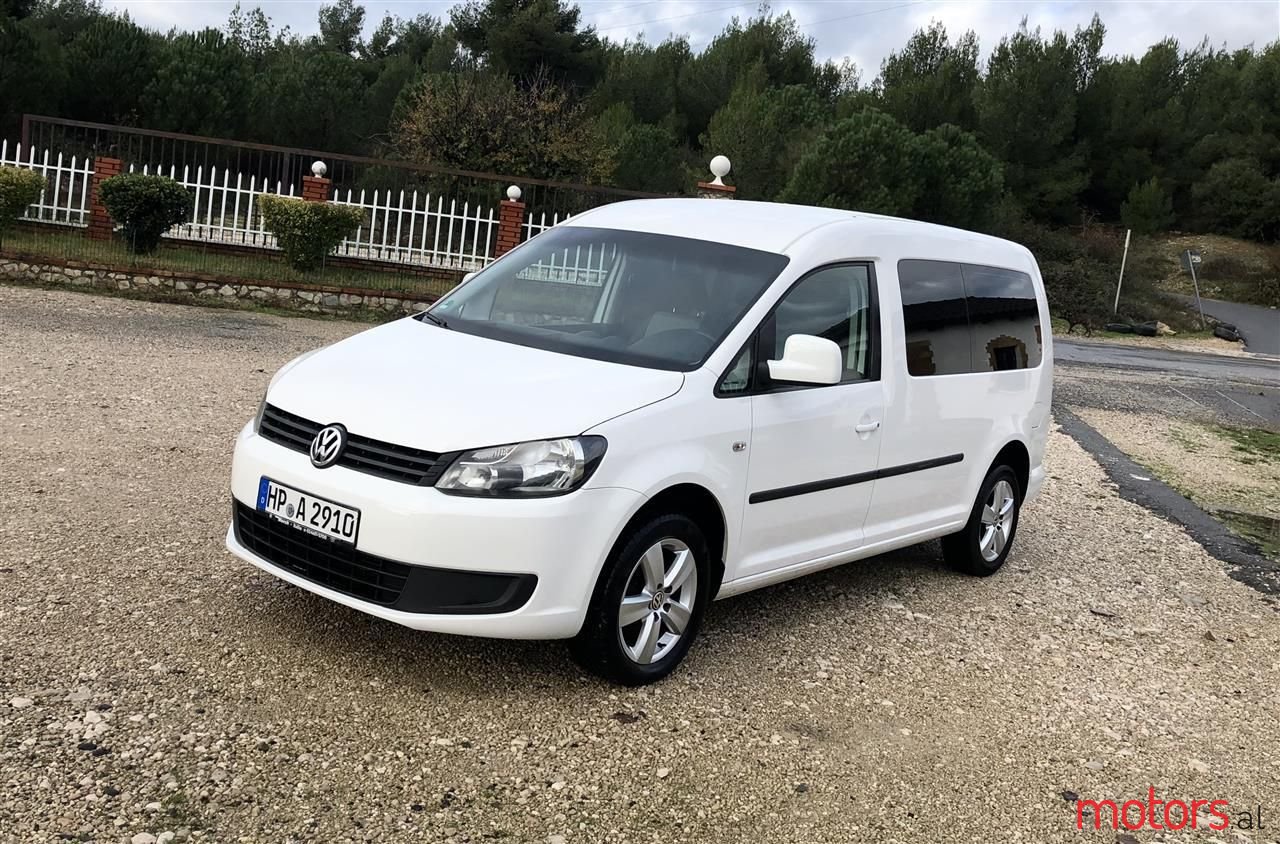 2013' Volkswagen Caddy photo #2