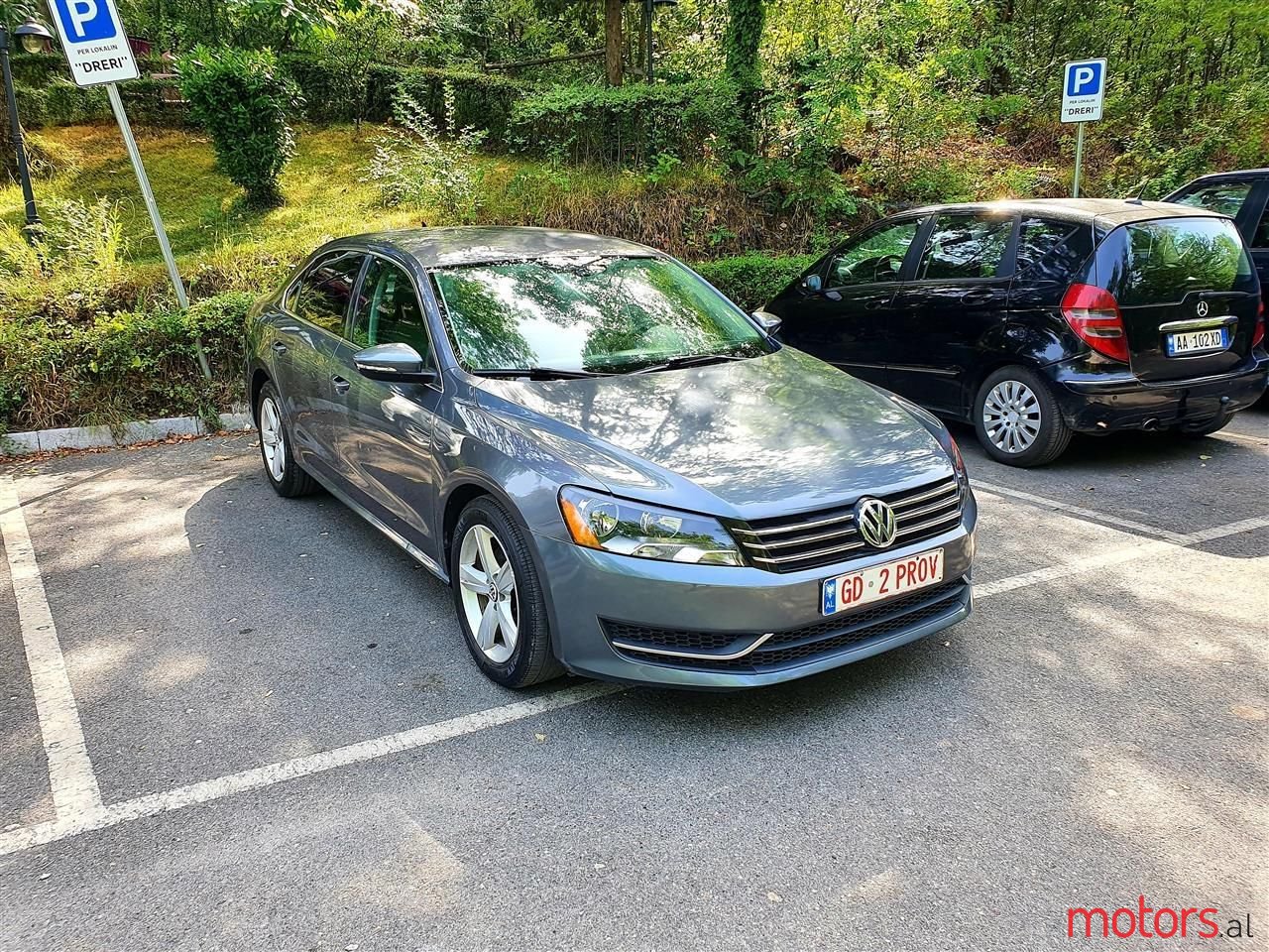 2014' Volkswagen Passat photo #5