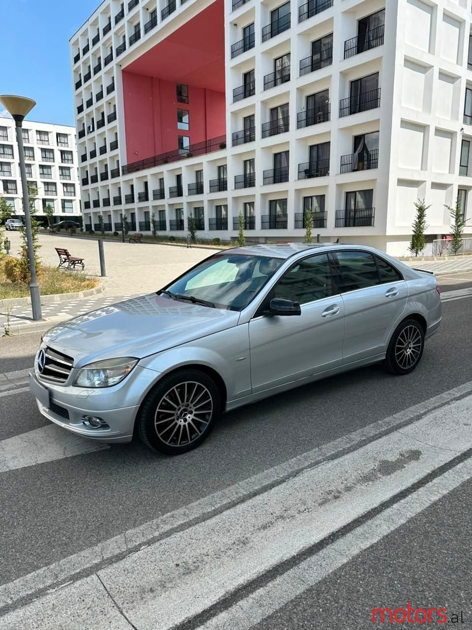 2009' Mercedes-Benz C 320 photo #2