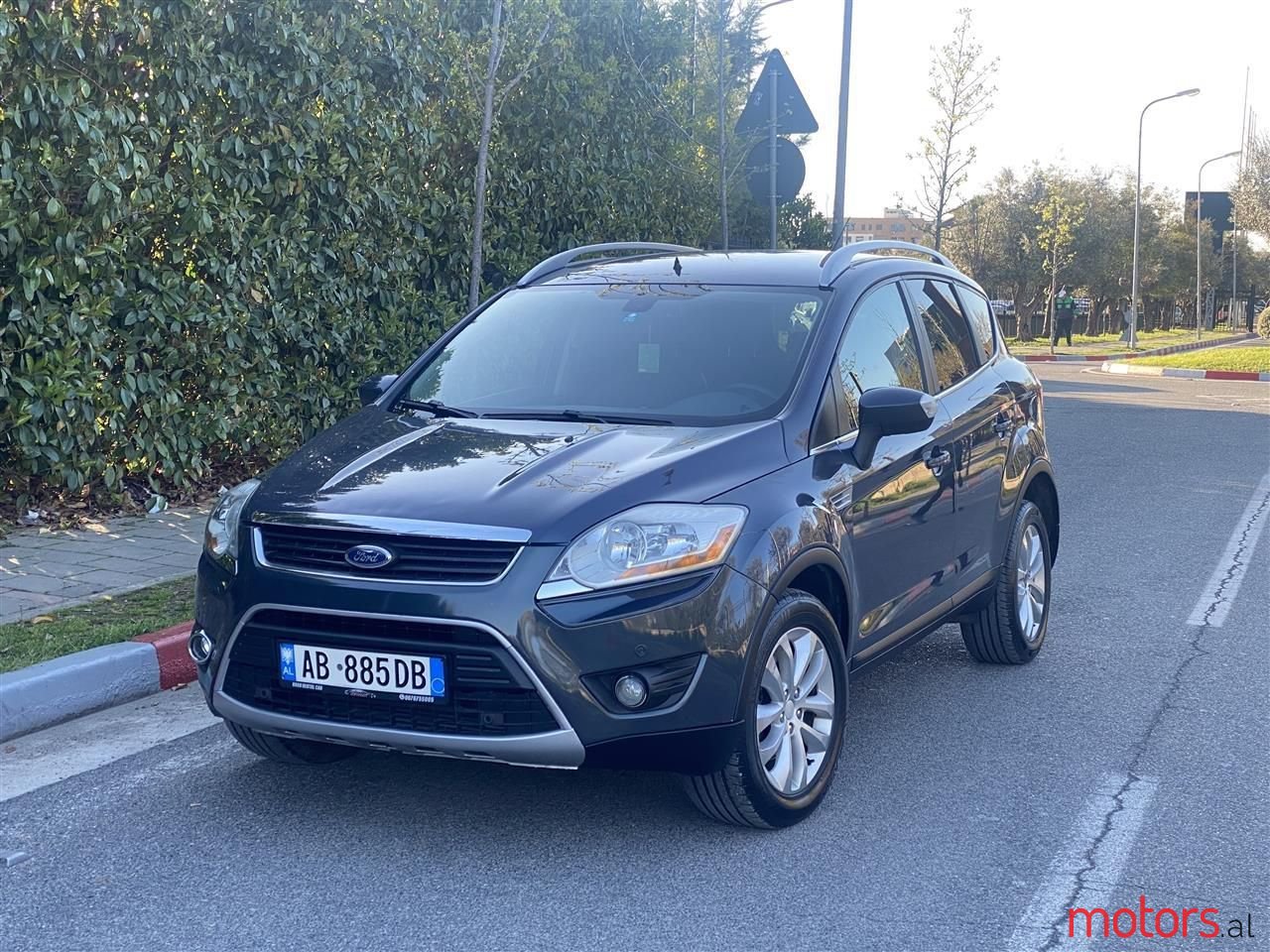 2012' Ford Kuga photo #4