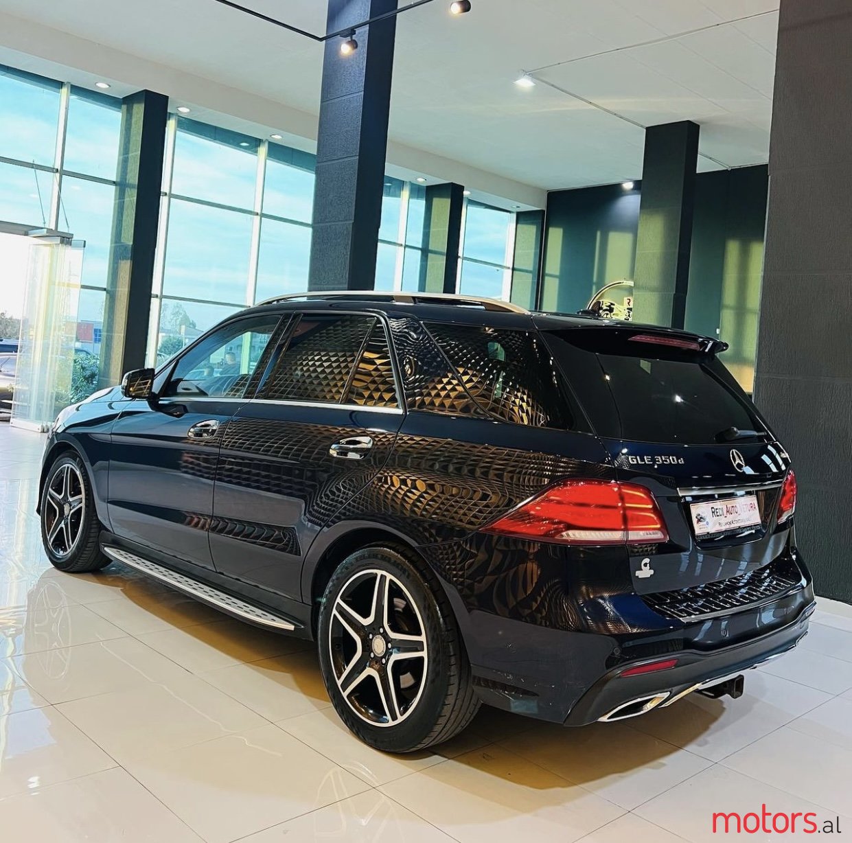 2016' Mercedes-Benz G-Class GLE350D photo #1