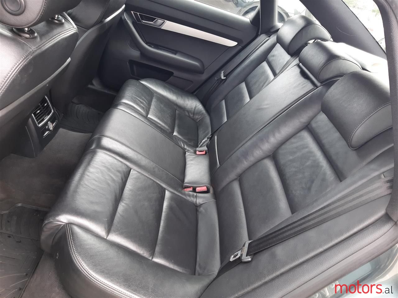 2010' Audi A6 photo #5