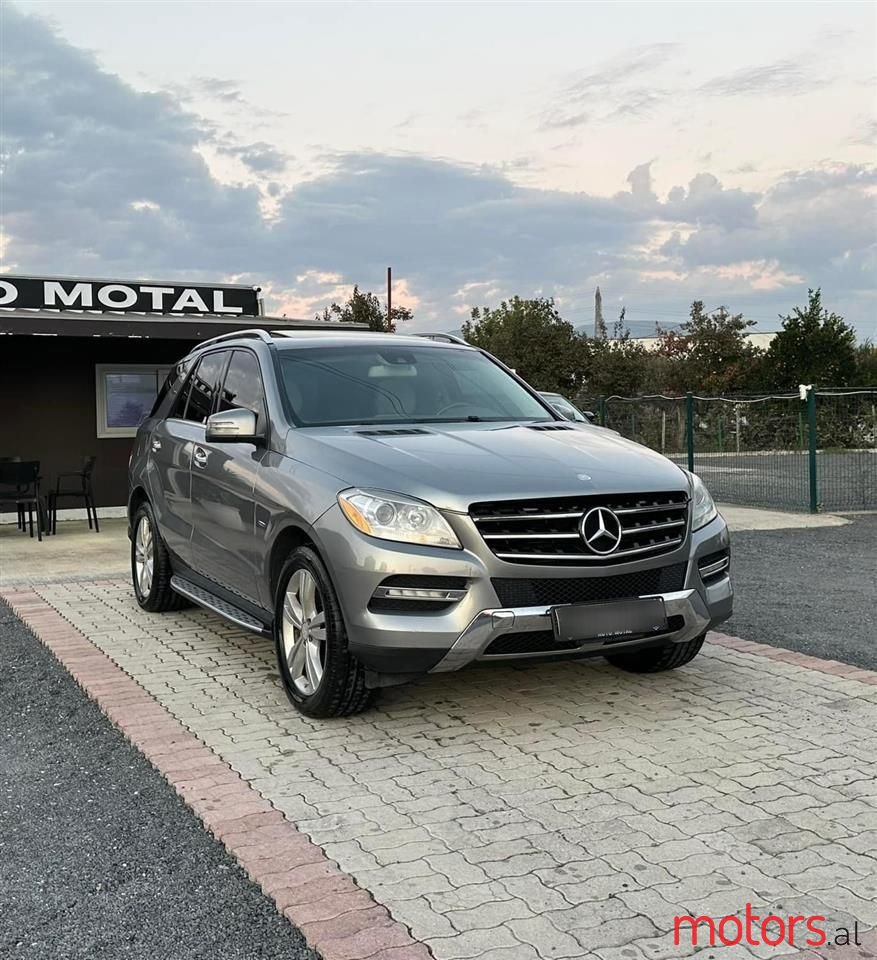 2013' Mercedes-Benz ML 350 photo #6