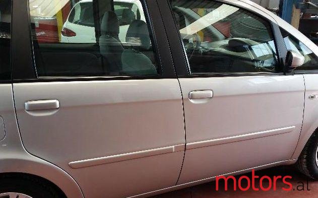 2004' Fiat Idea photo #1