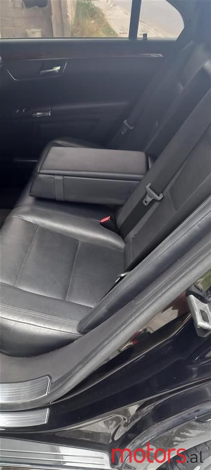 2010' Mercedes-Benz S 550 photo #5