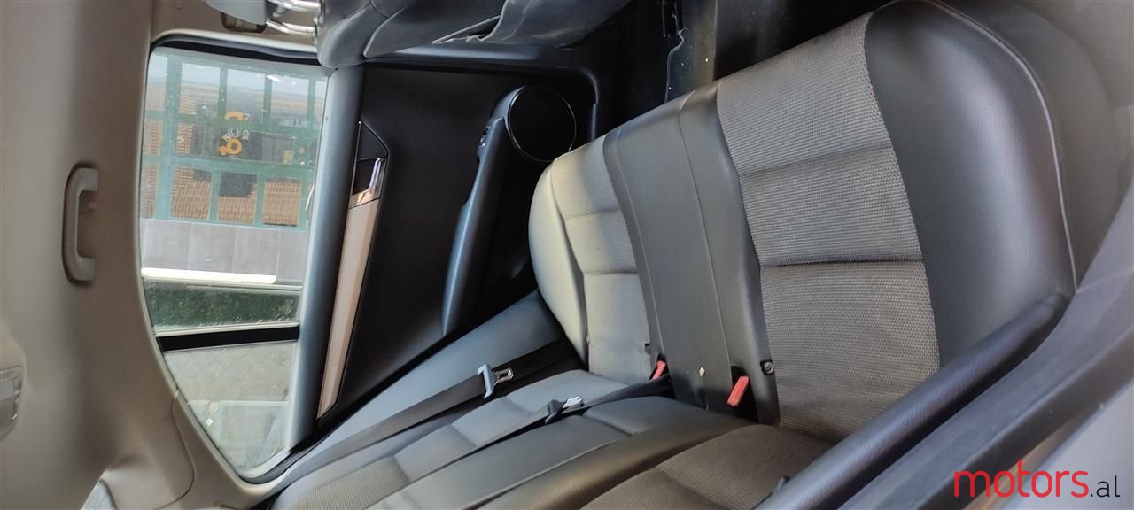 2009' Mercedes-Benz C 200 photo #5