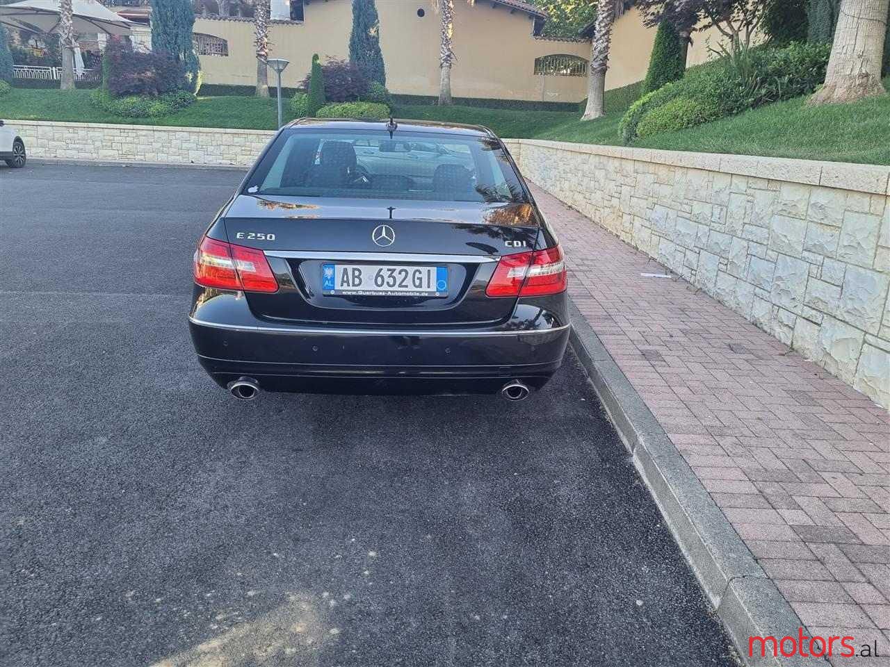 2010' Mercedes-Benz 250 photo #4