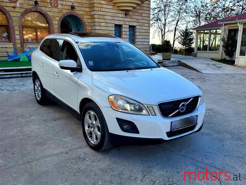 2011' Volvo Xc 60 photo #1