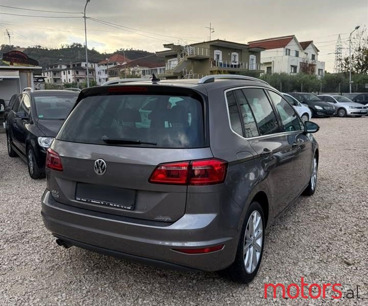 2014' Volkswagen Golf Sportvan photo #4