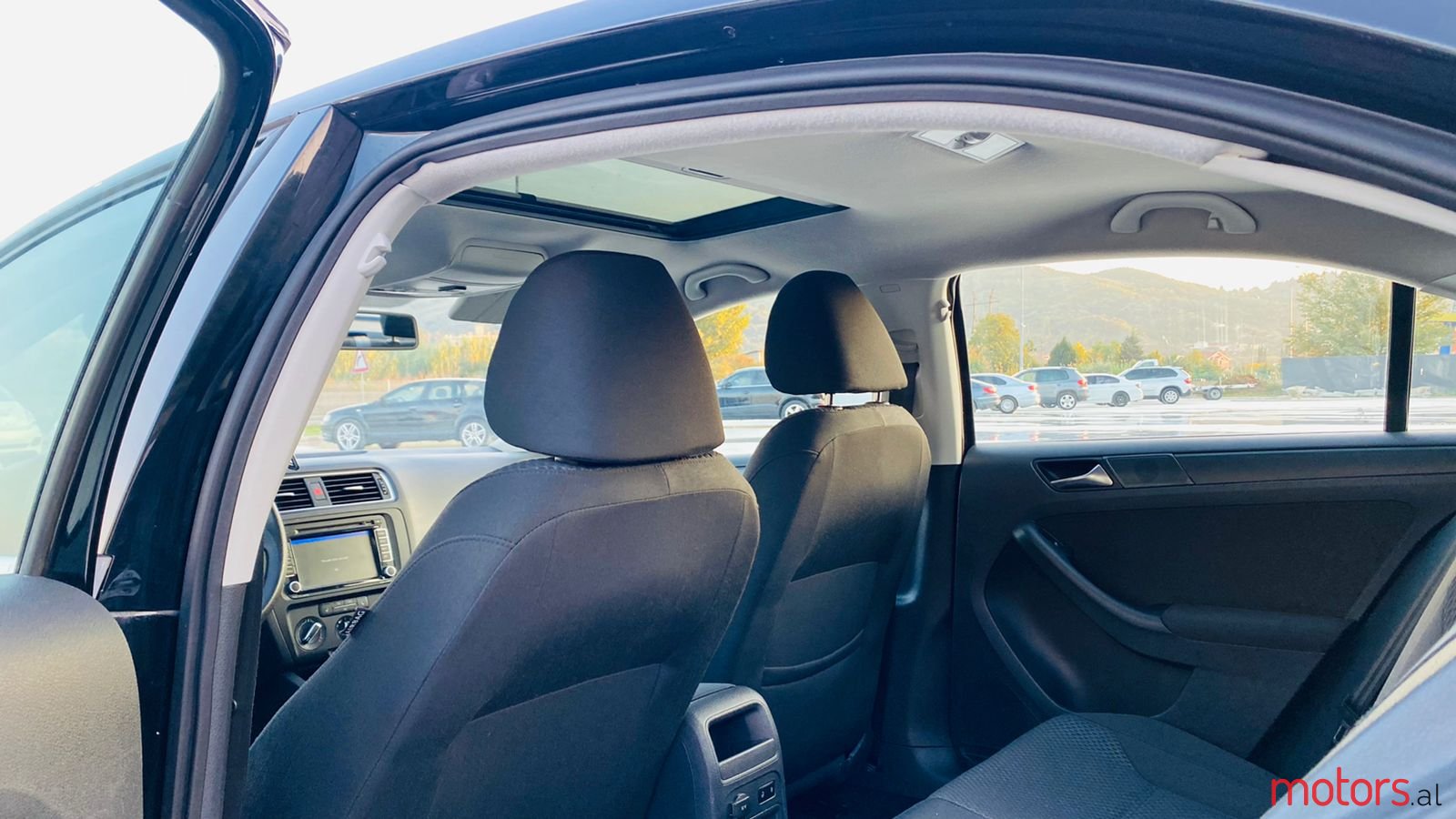 2013' Volkswagen Jetta photo #6