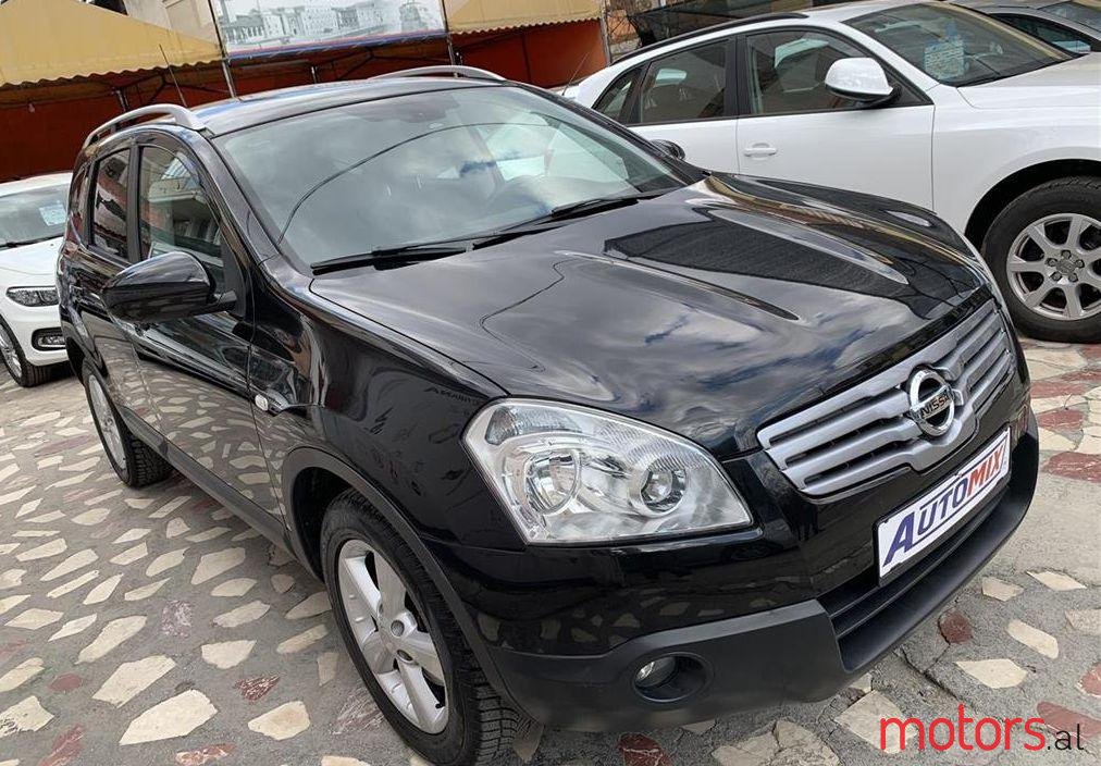 2009' Nissan Qashqai+2 photo #1