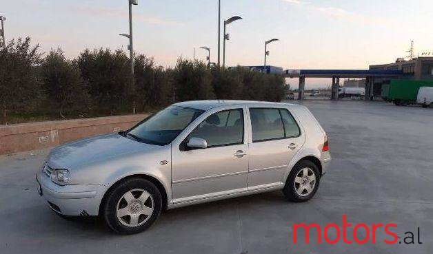 1999' Volkswagen Golf photo #1