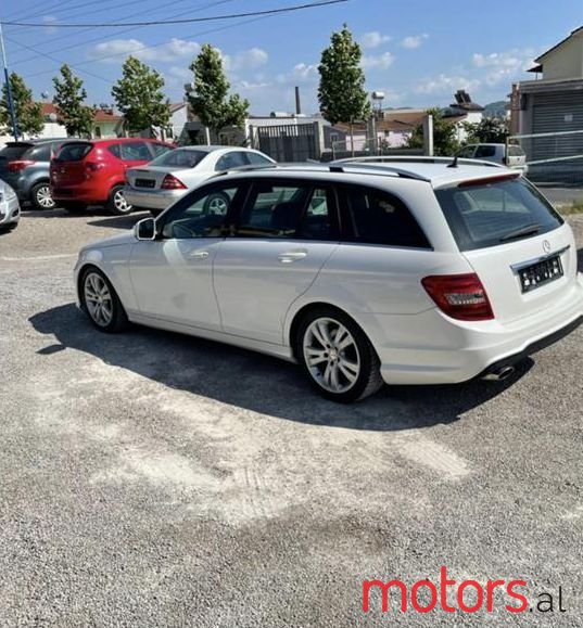 2008' Mercedes-Benz C 220 photo #4