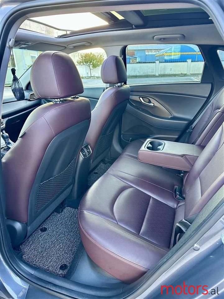 2016' Hyundai i30 photo #6