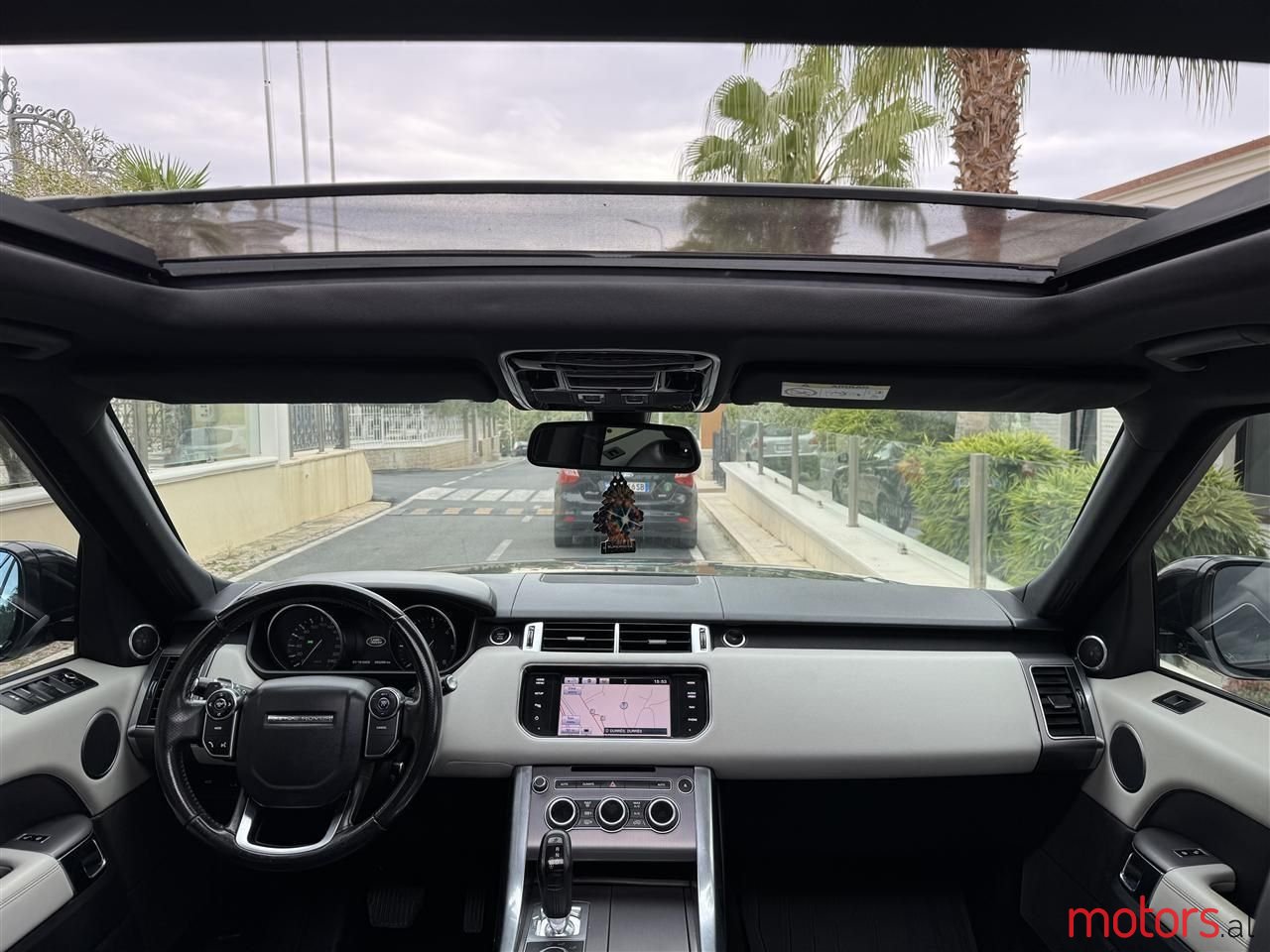 2014' Land Rover Range Rover Sport photo #5