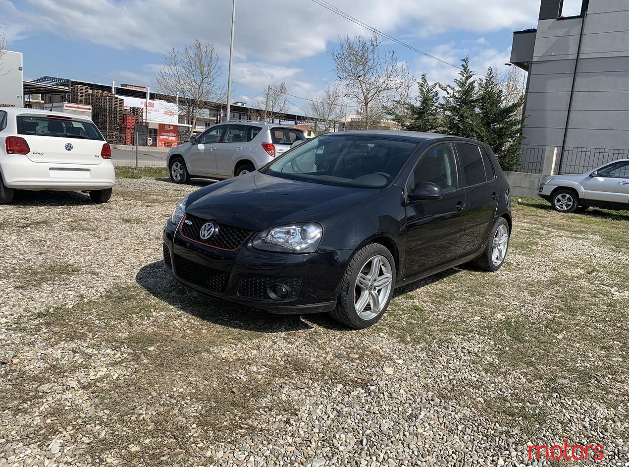 2008' Volkswagen Golf photo #1