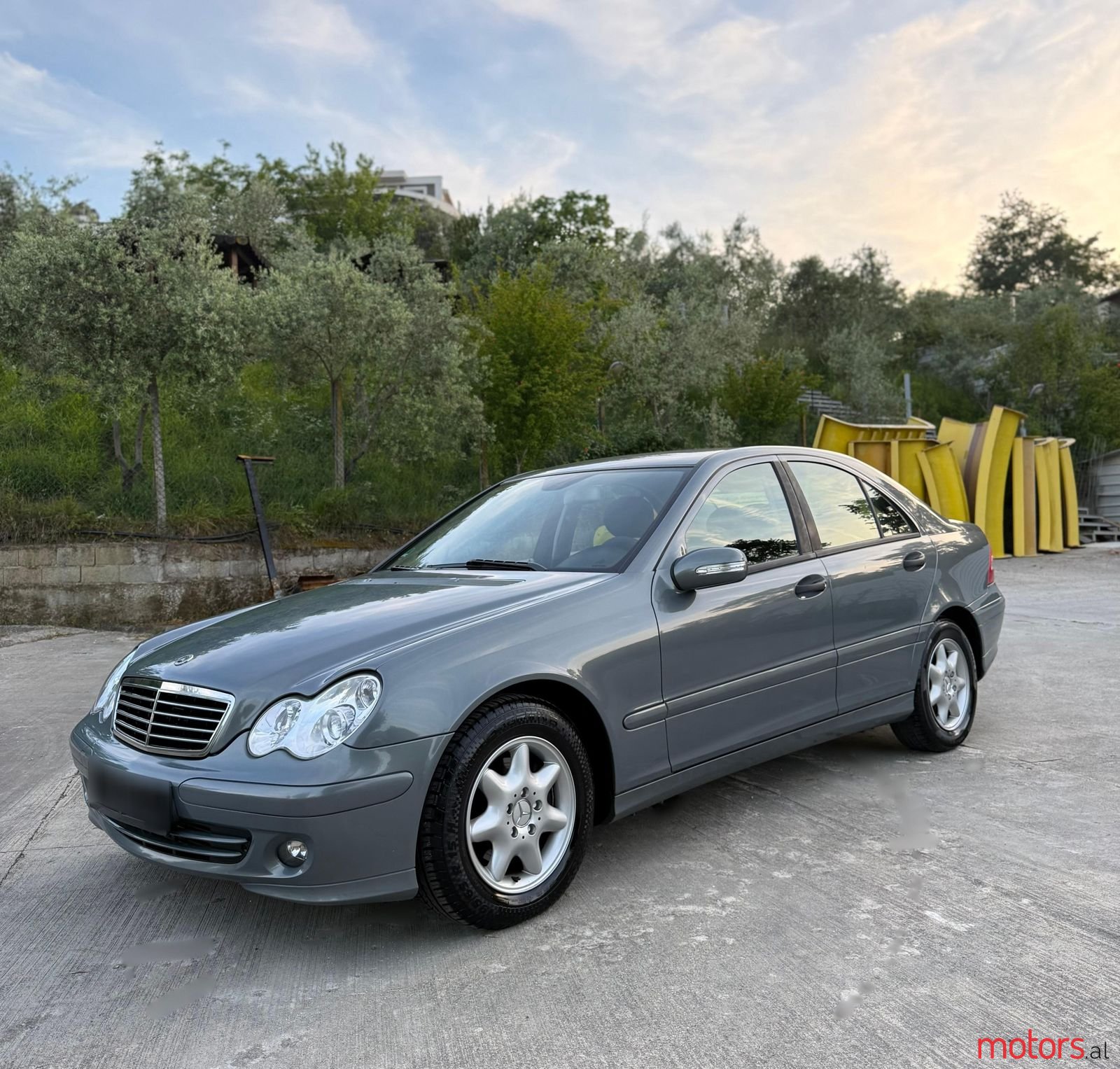 2006' Mercedes-Benz C 180 photo #1