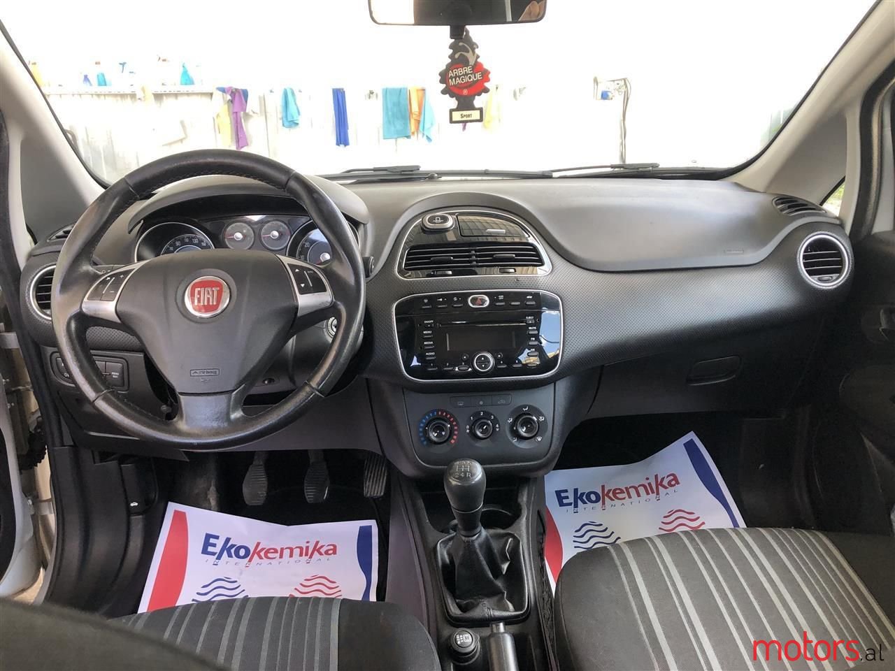 2012' Fiat Punto Evo photo #2