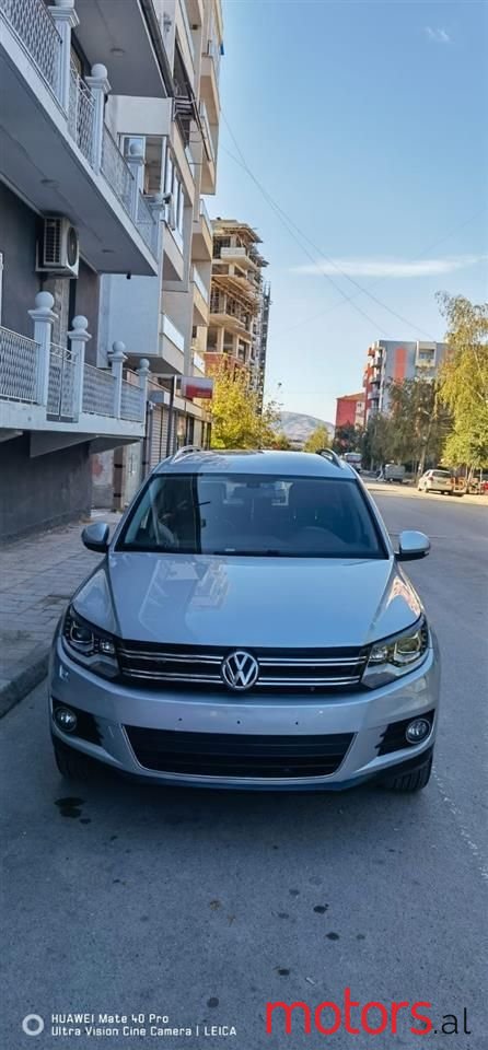 2014' Volkswagen Tiguan photo #5