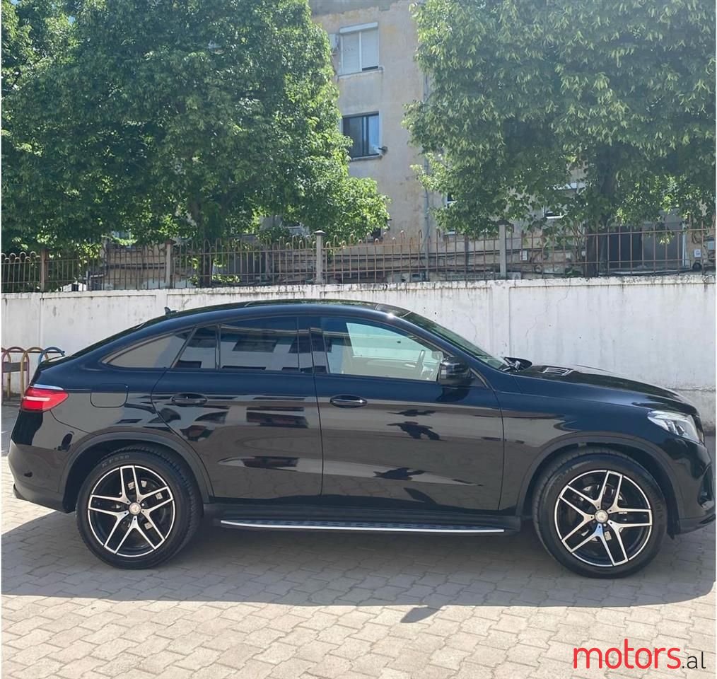 2015' Mercedes-Benz GLE 350 photo #2