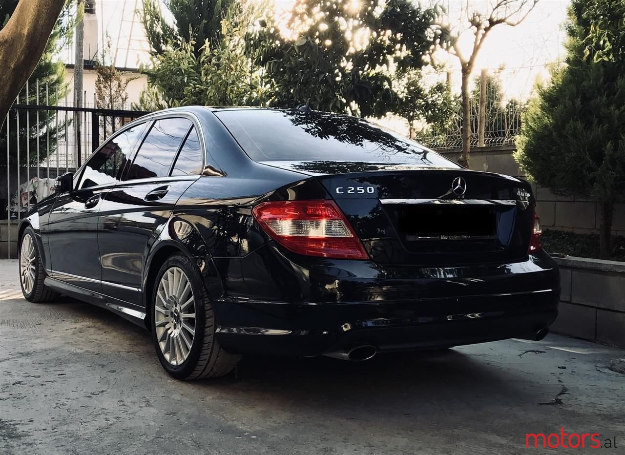 2010' Mercedes-Benz C 250 photo #4