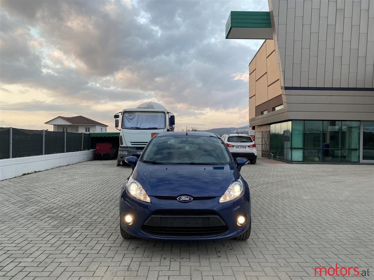 2009' Ford Fiesta photo #2