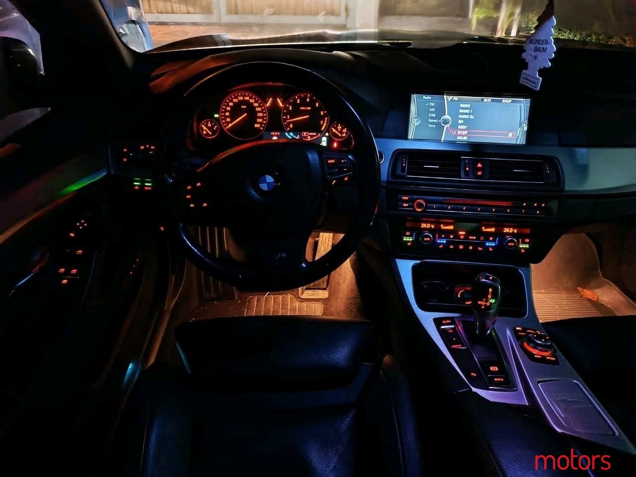 2012' BMW 528 photo #5