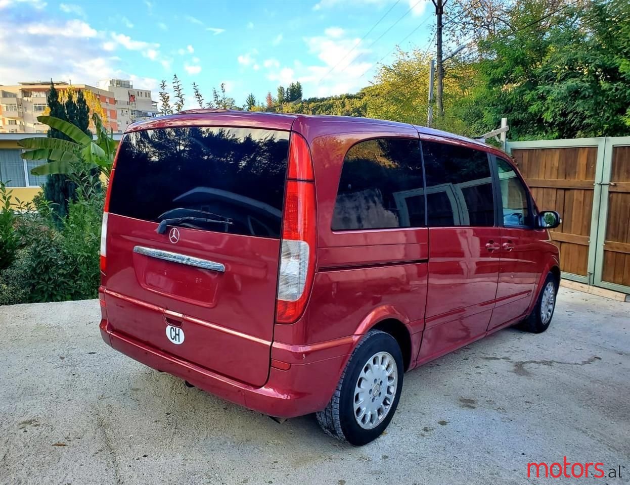 2006' Mercedes-Benz Viano photo #1