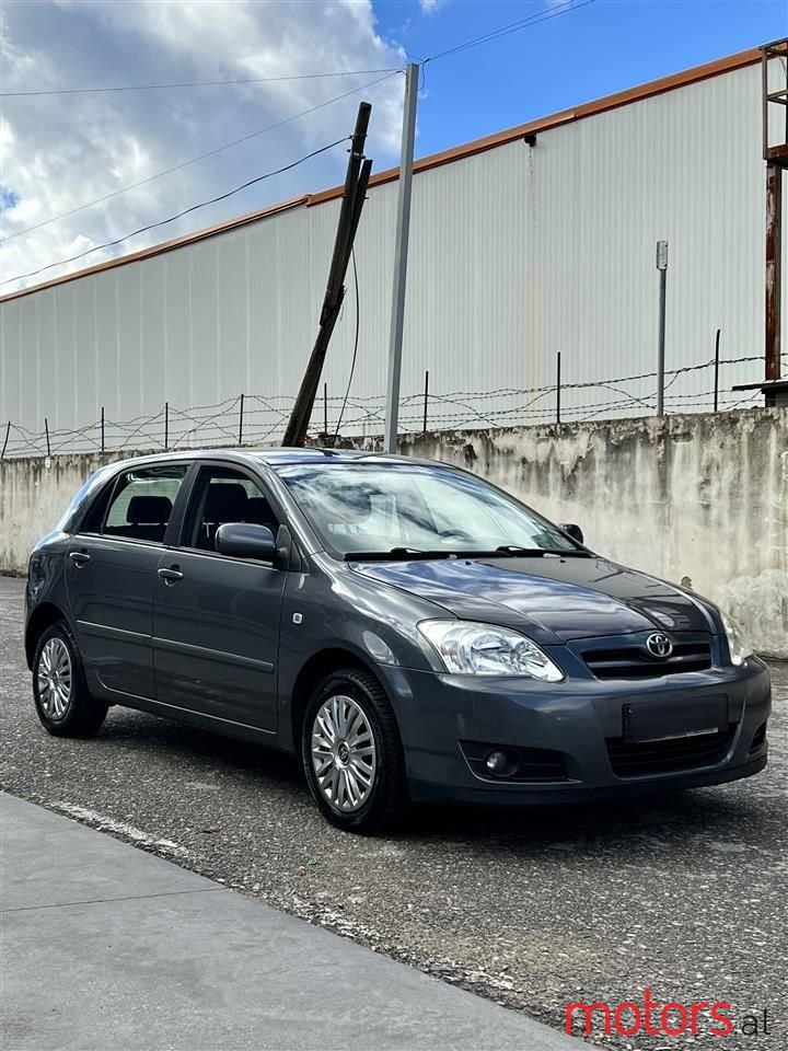 2007' Toyota Corolla photo #2